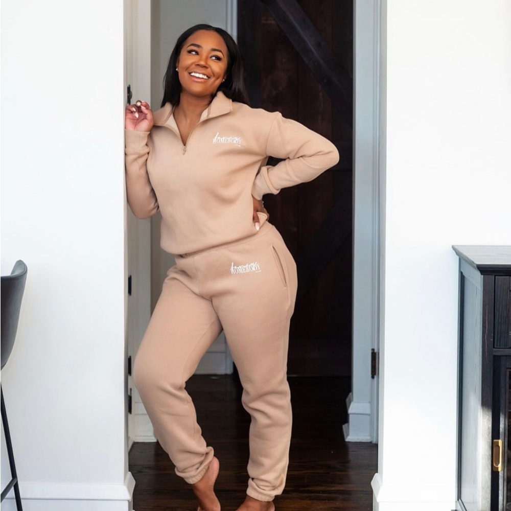 FANCY HOMEBODY — Tan Jogger Sweatsuit XL